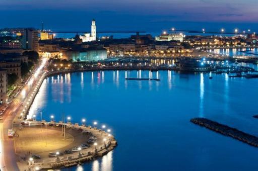 Appartamento Aurora Bari Eksteriør bilde